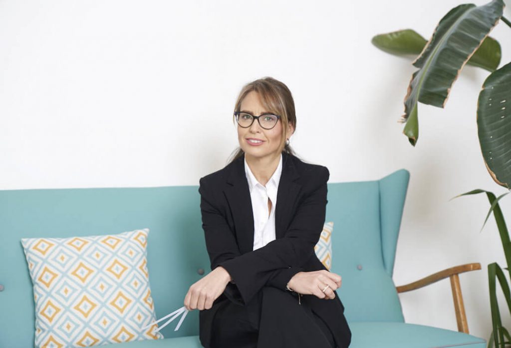 Sandra-Iruela-sobre-mi-banner-movil